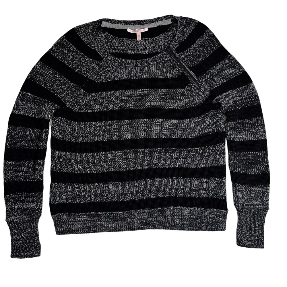 Victoria's Secret Black and Gray Striped Sweater Size Small Zipper Detail NWOT - Picture 3 of 11